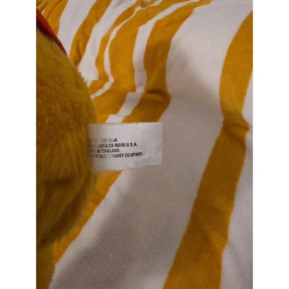 Vintage 1994 Winnie The Pooh 12 Inch Plush Mattel‎